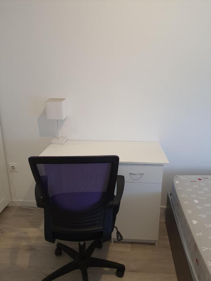 Comfy Private Room Les Ulis Exterior foto
